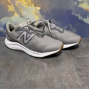 New Balance Men's Fresh Foam Arishi V4 X-Wide Running Shoes Grey Size 10.5 (4E)